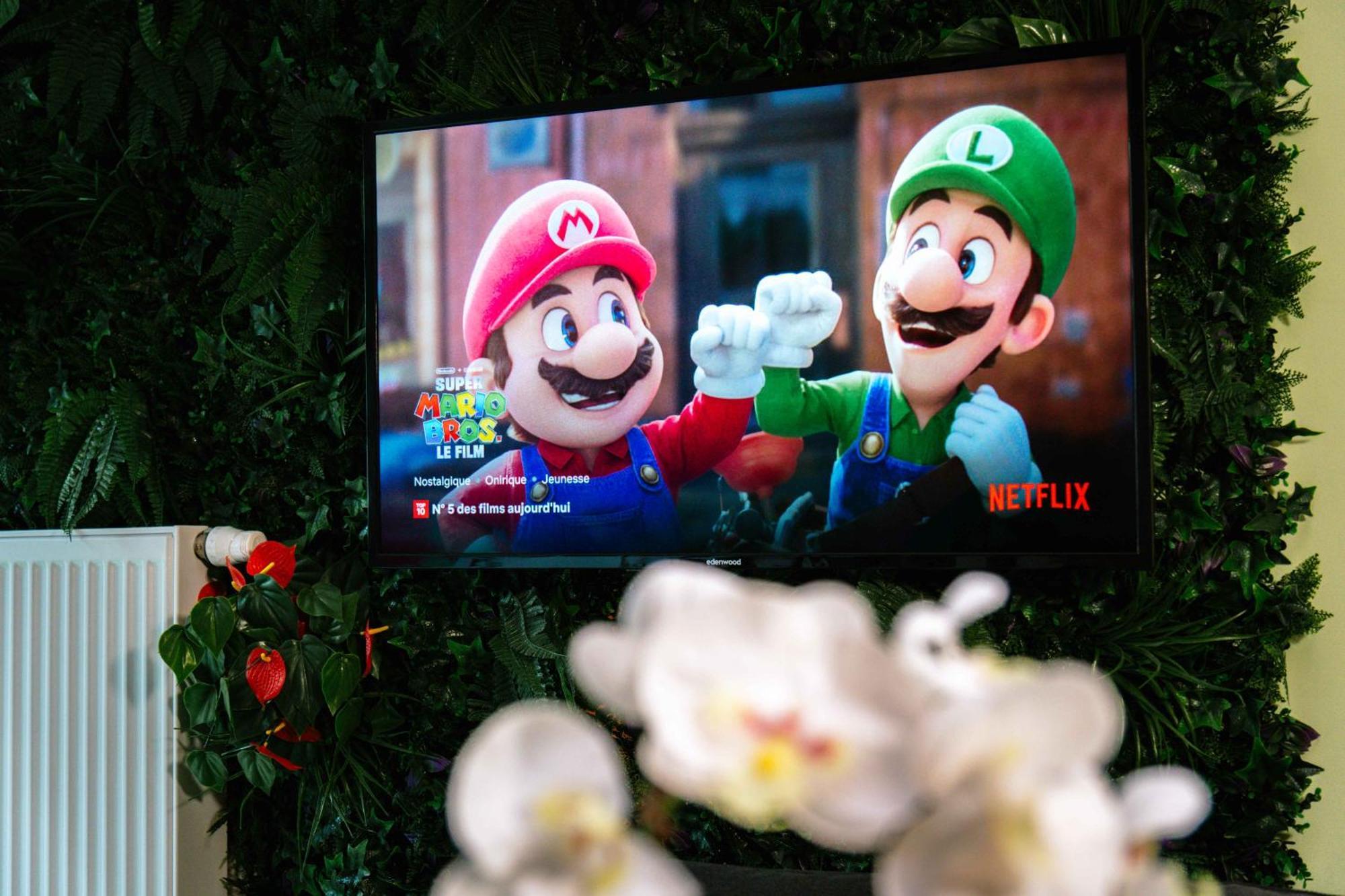 Capsule Flower - Balneo - Cinema - Billard - Nintendo Switch - Mons Centre מראה חיצוני תמונה
